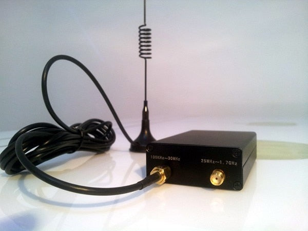 NEW 100 KHZ to 1.7 GHz all band radio RTL - SDR receiver RTL2832 + R820T RTL-SDR &amp; 6M antenna